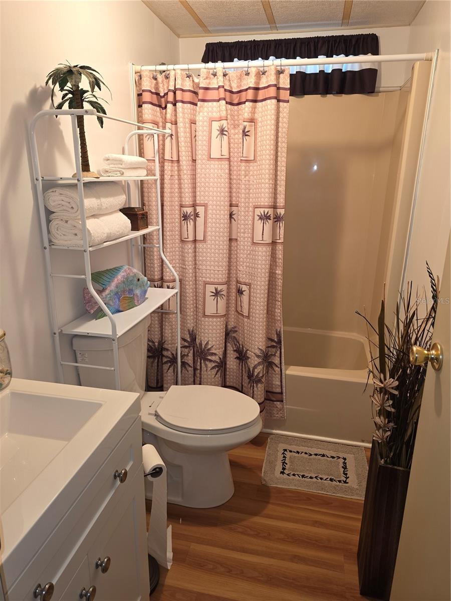Image 9 of 13 For 1441 Kingfisher Drive