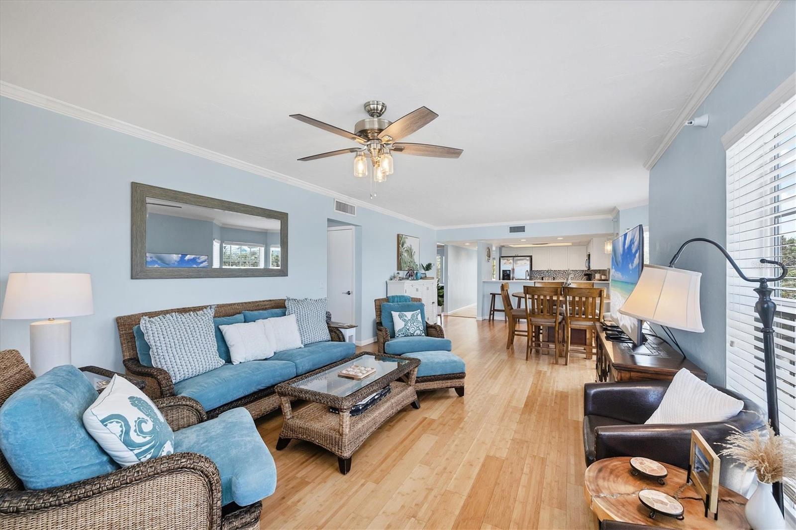 Image 15 of 50 For 7554 Palm Island Drive S 1813
