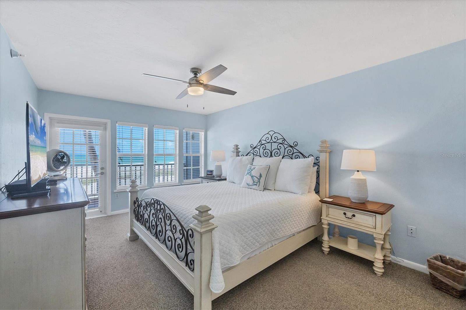 Image 21 of 50 For 7554 Palm Island Drive S 1813