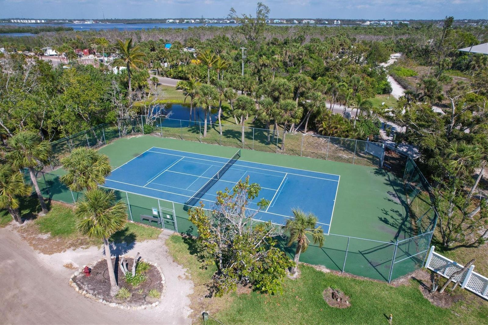 Image 36 of 50 For 7554 Palm Island Drive S 1813