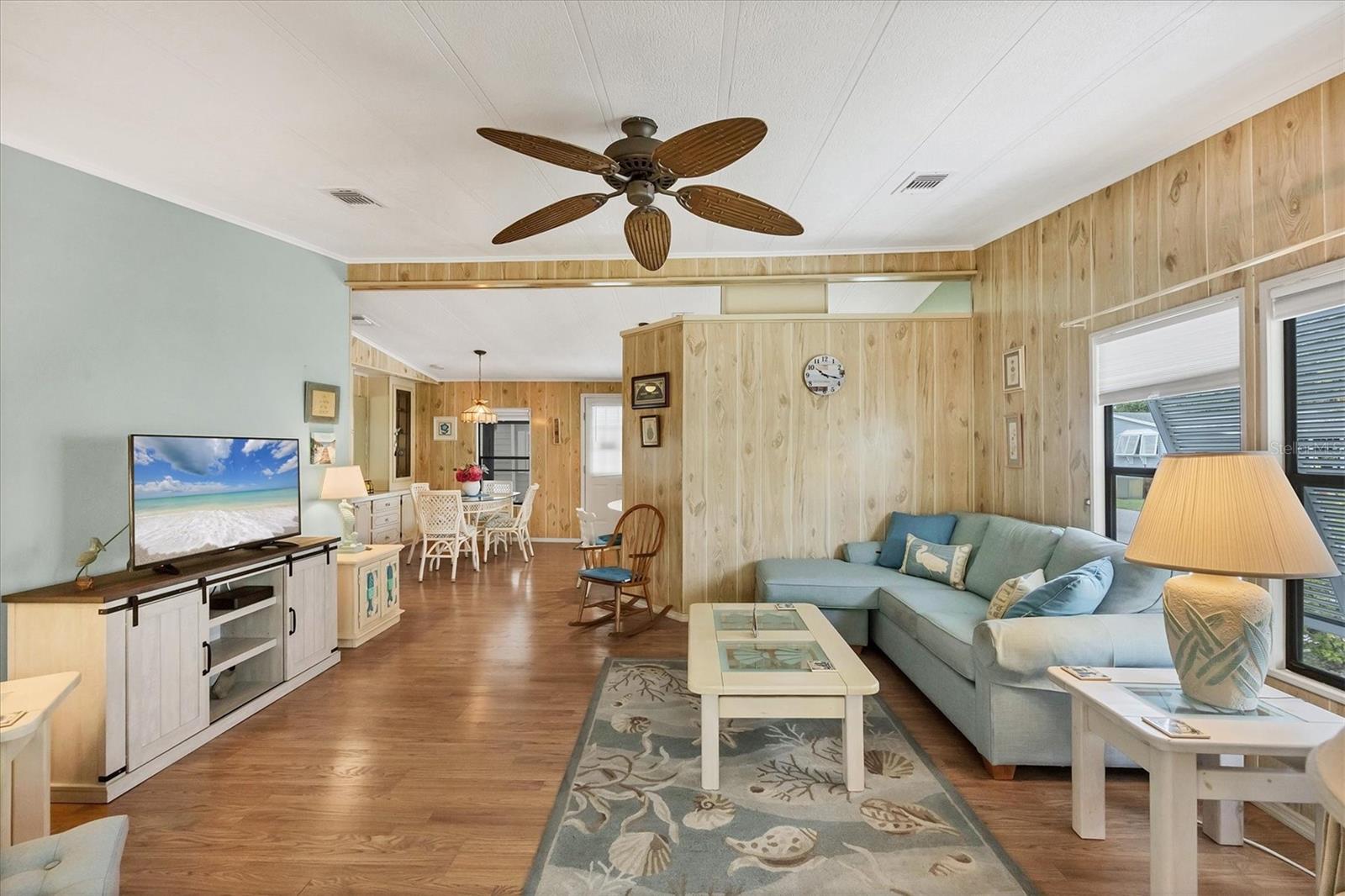 Image 10 of 46 For 742 Portwine Court 17