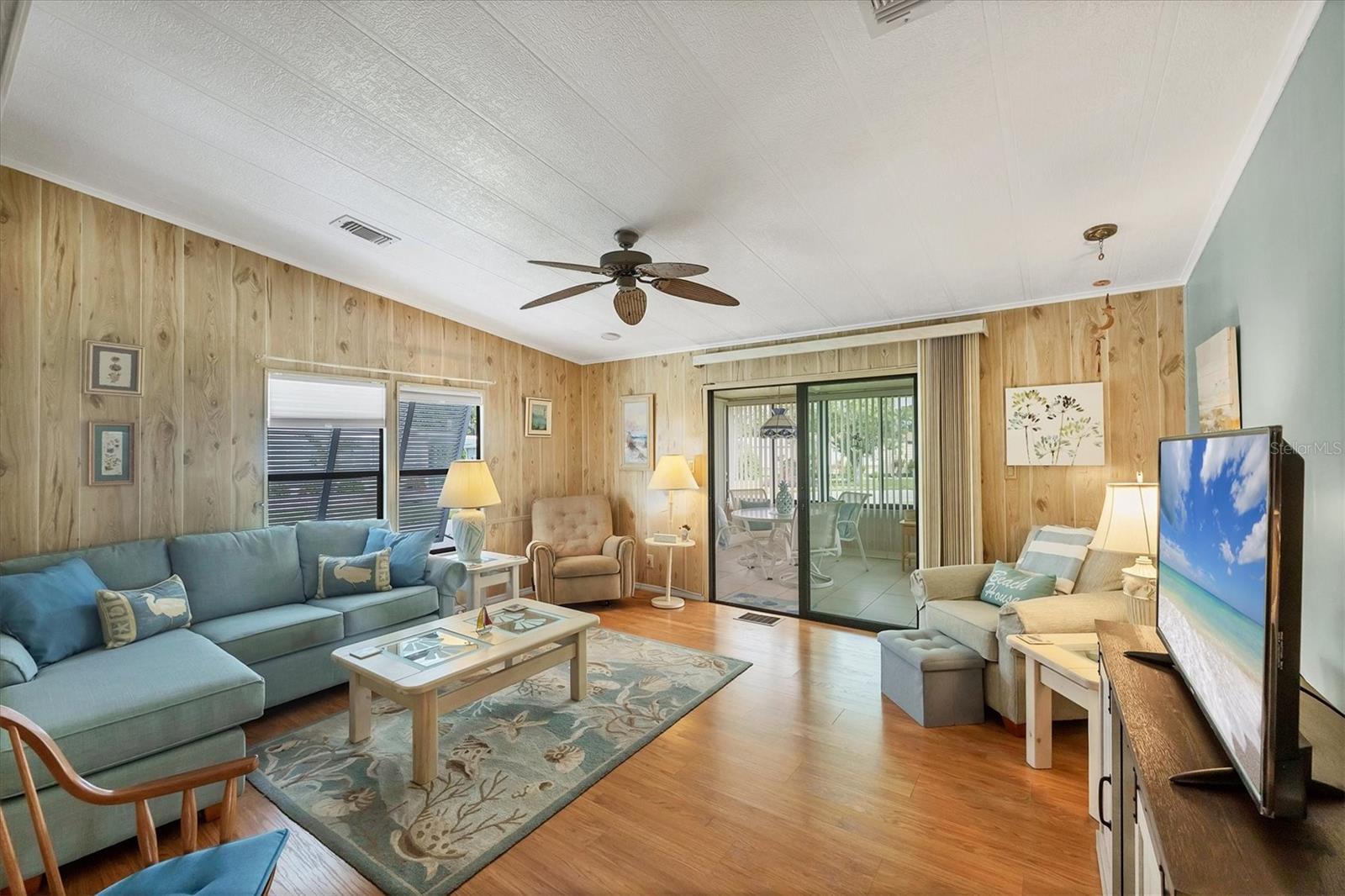 Image 12 of 46 For 742 Portwine Court 17