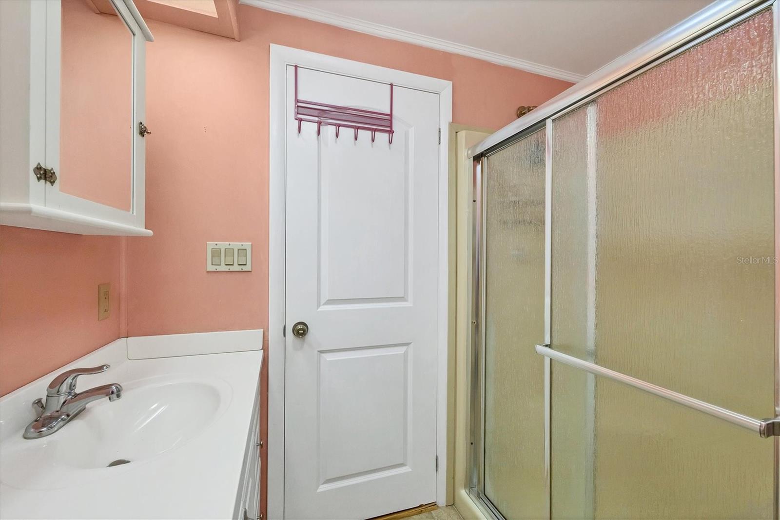 Image 21 of 46 For 742 Portwine Court 17