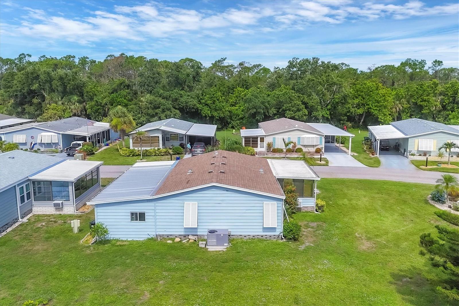 Image 32 of 46 For 742 Portwine Court 17
