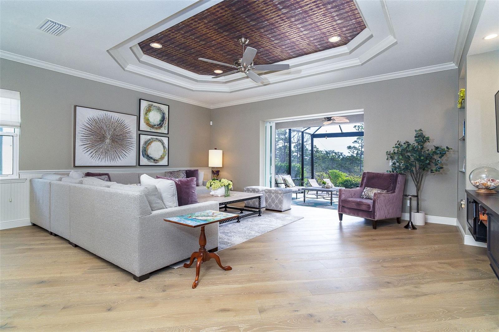 Image 19 of 61 For 10487 Coquina Court