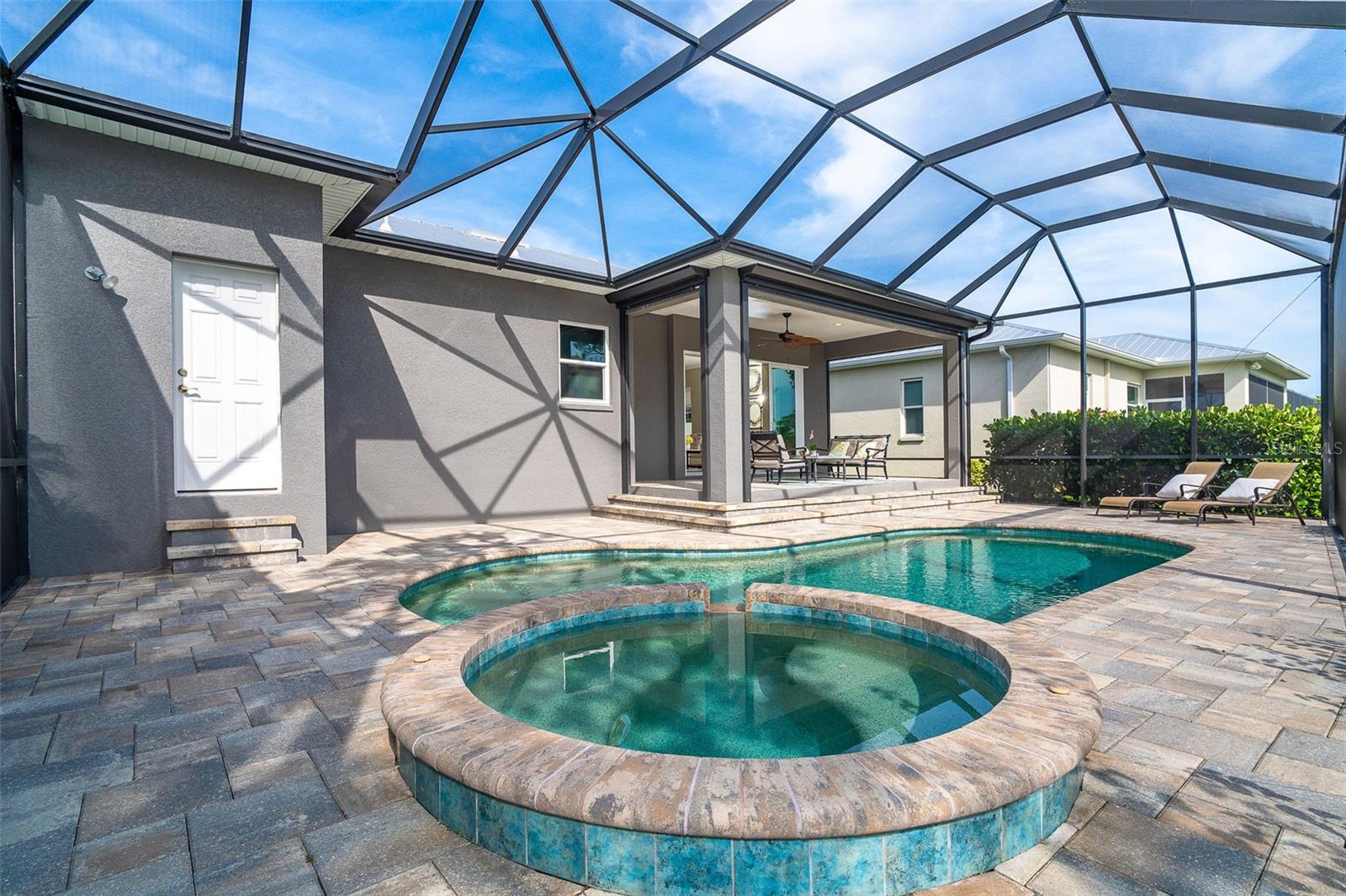 Image 27 of 61 For 10487 Coquina Court