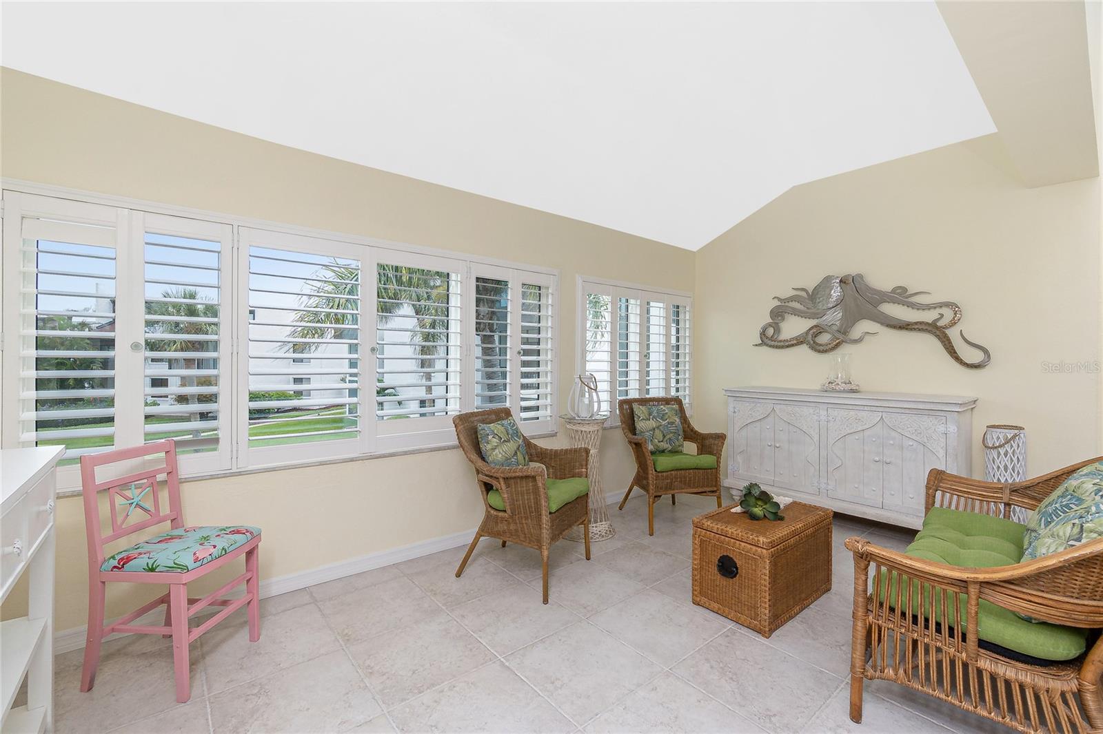 Image 16 of 54 For 2955 Beach Road C123