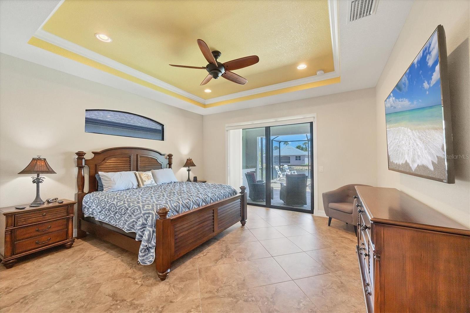 Image 15 of 53 For 15128 Hennipen Circle