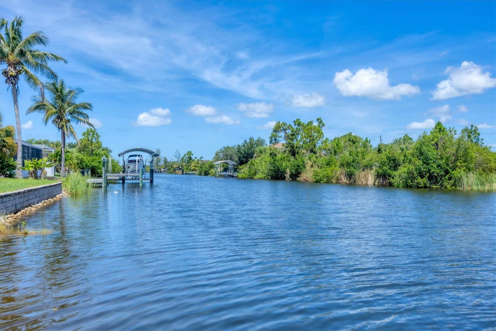 Image 33 of 53 For 15128 Hennipen Circle