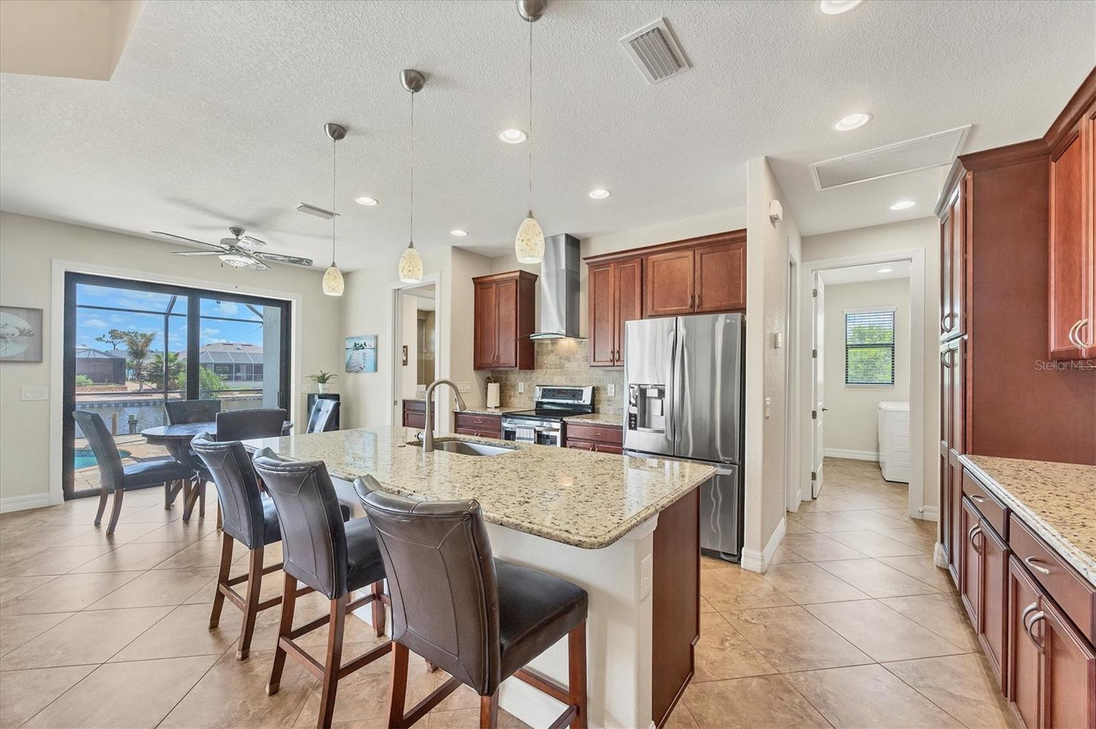 Image 9 of 53 For 15128 Hennipen Circle