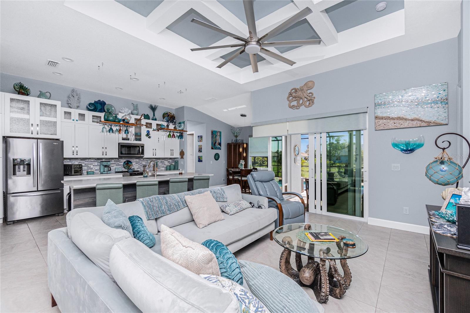 Image 4 of 47 For 262 Rotonda Boulevard N
