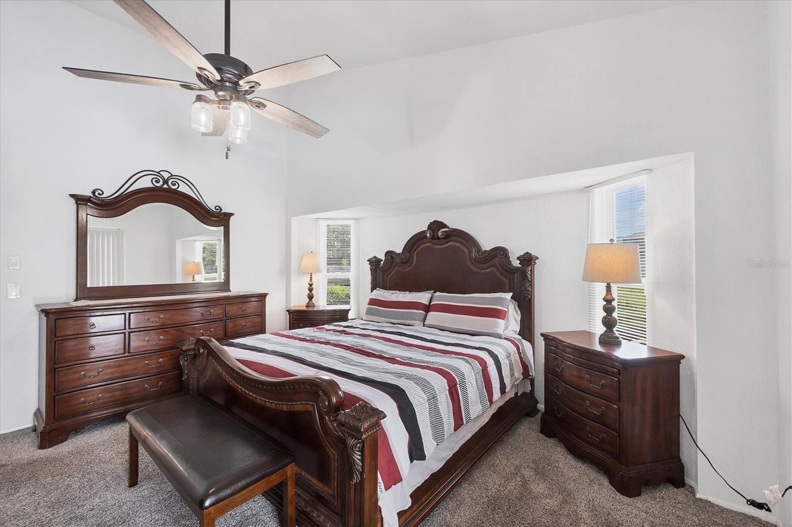 Image 22 of 54 For 727 Rotonda Circle