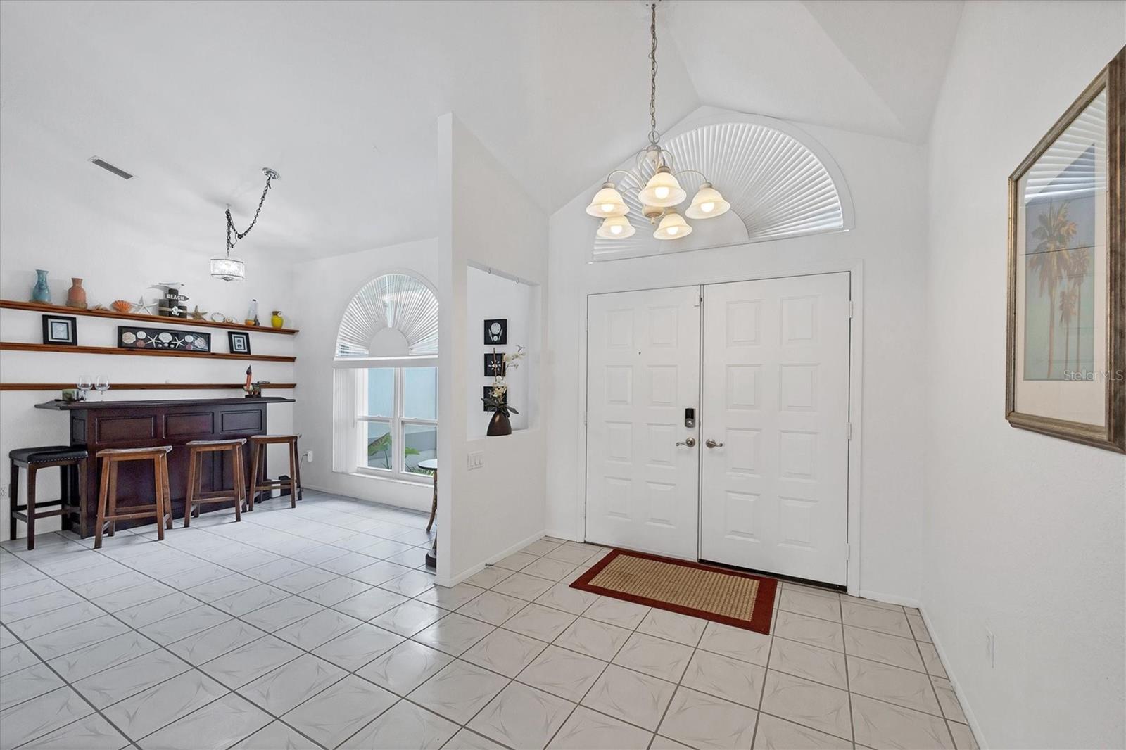 Image 9 of 54 For 727 Rotonda Circle