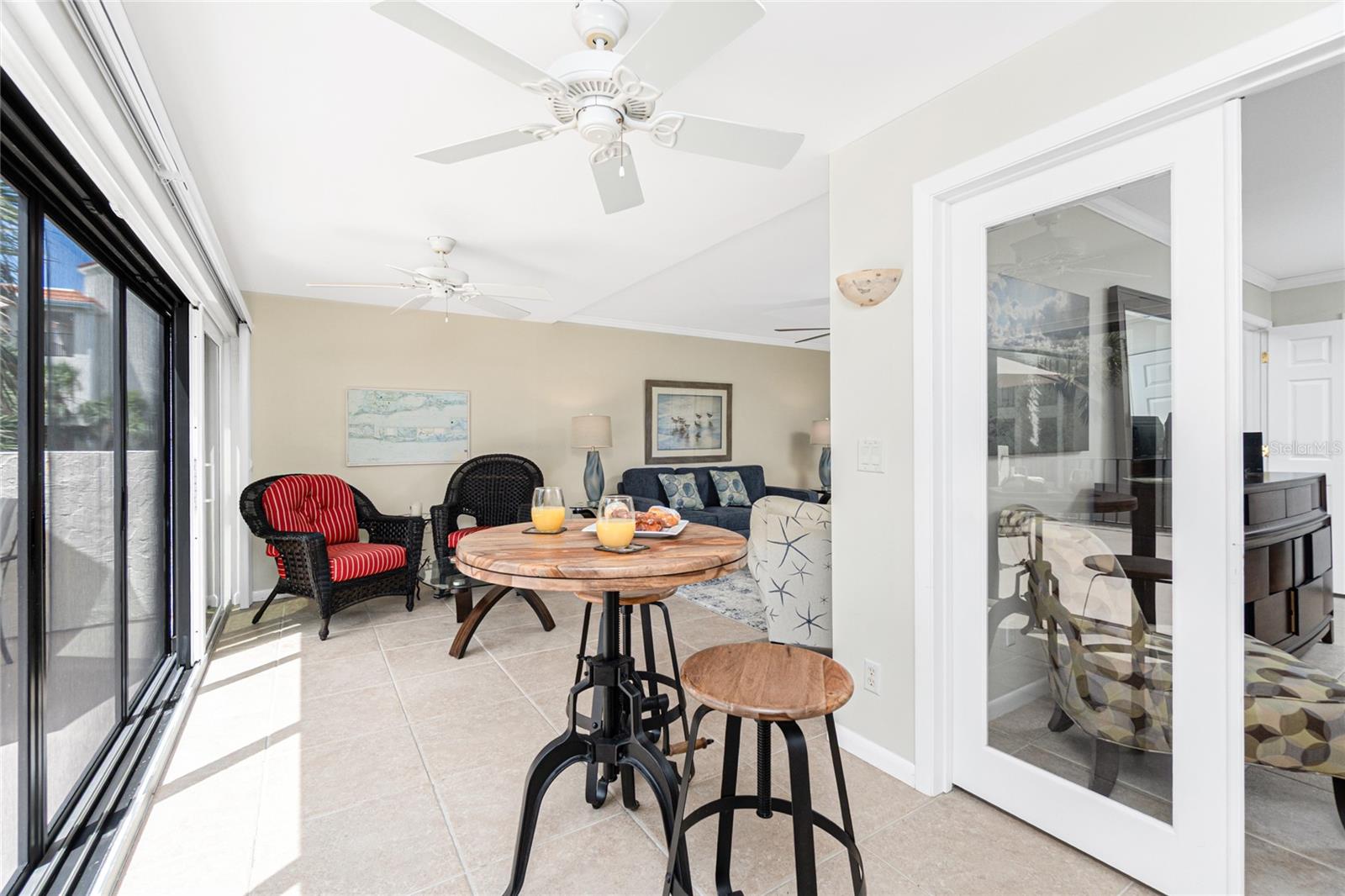 Listing photo id 22 for 1701 Beach Road 207