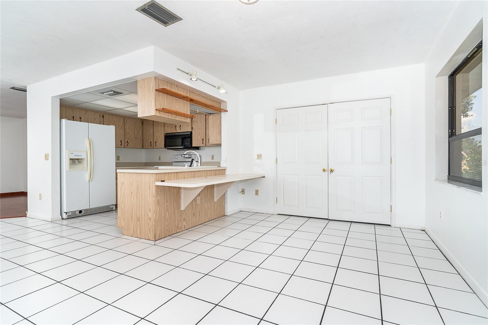 Image 12 of 33 For 7059 Quigley Street