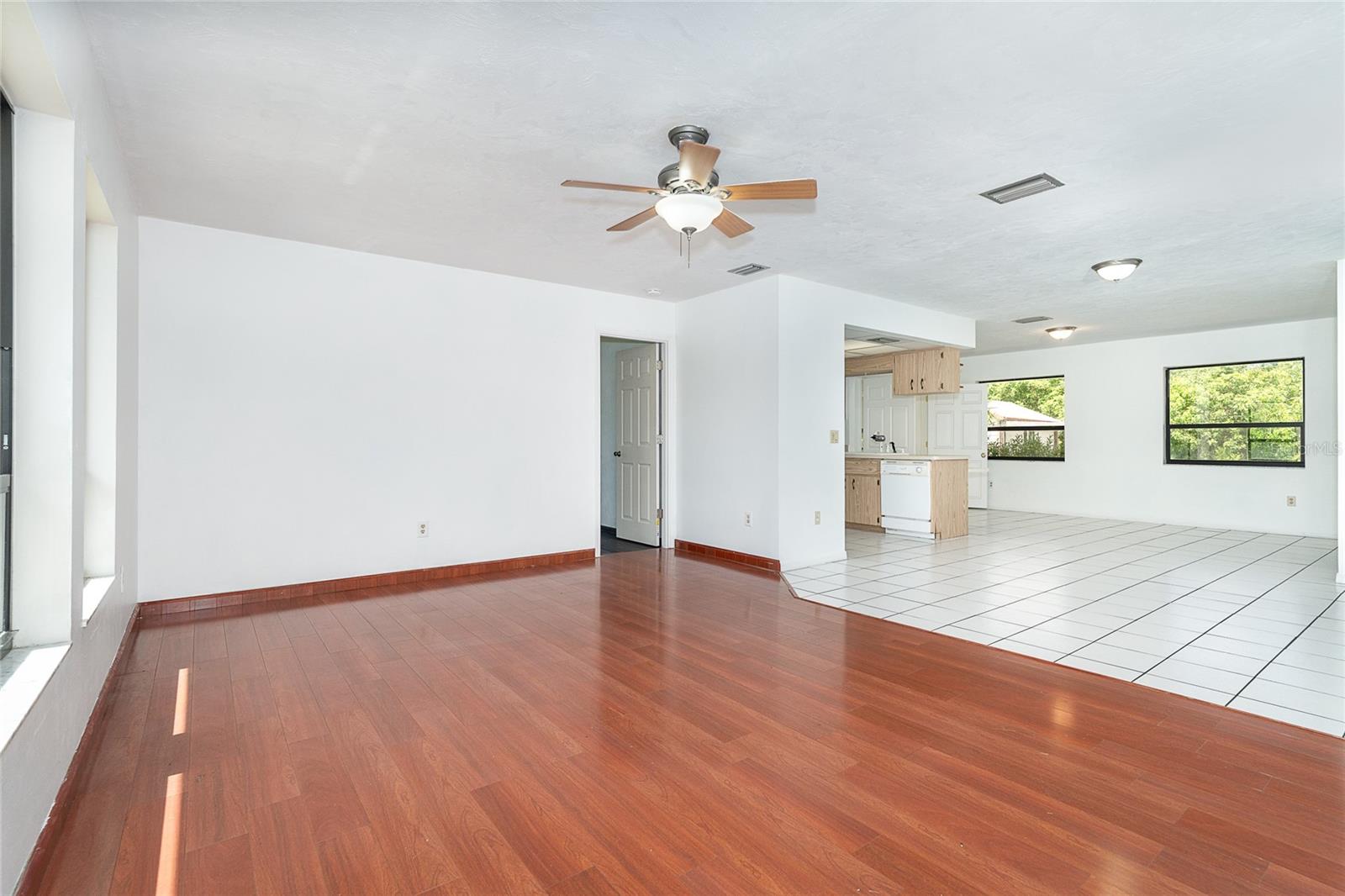 Image 7 of 33 For 7059 Quigley Street
