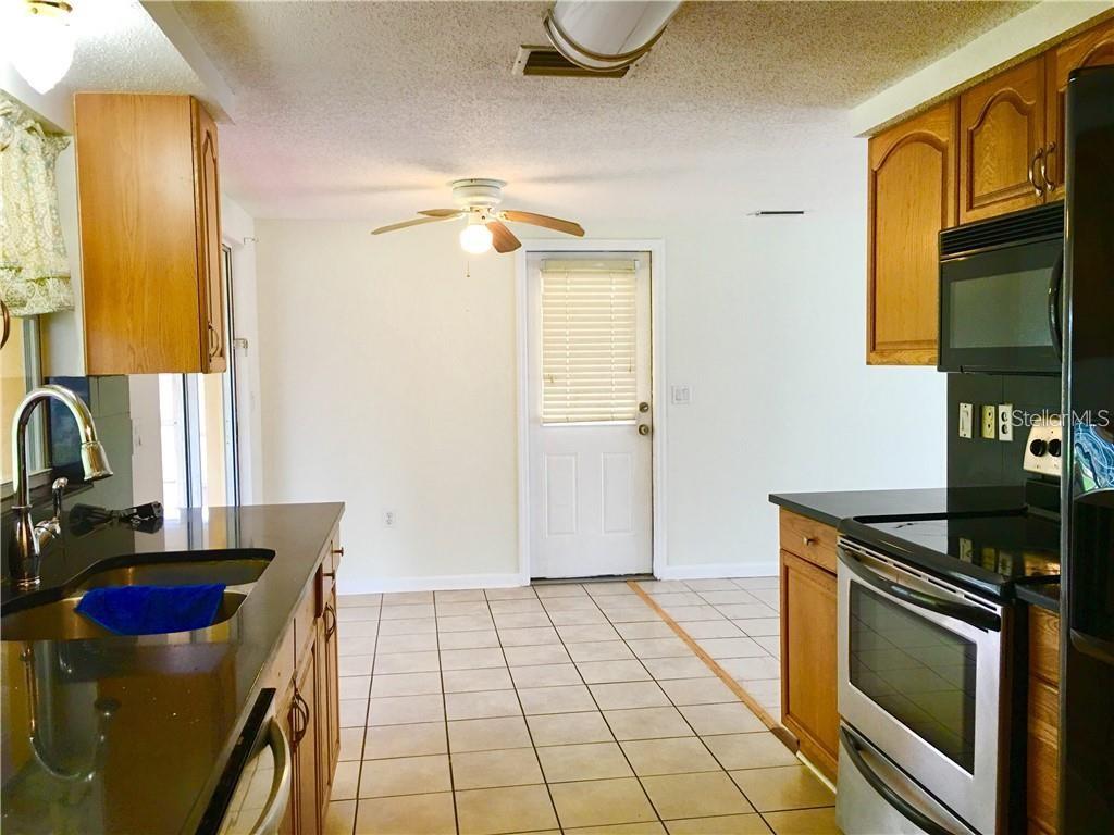 Image 12 of 27 For 22353 Buffalo Avenue