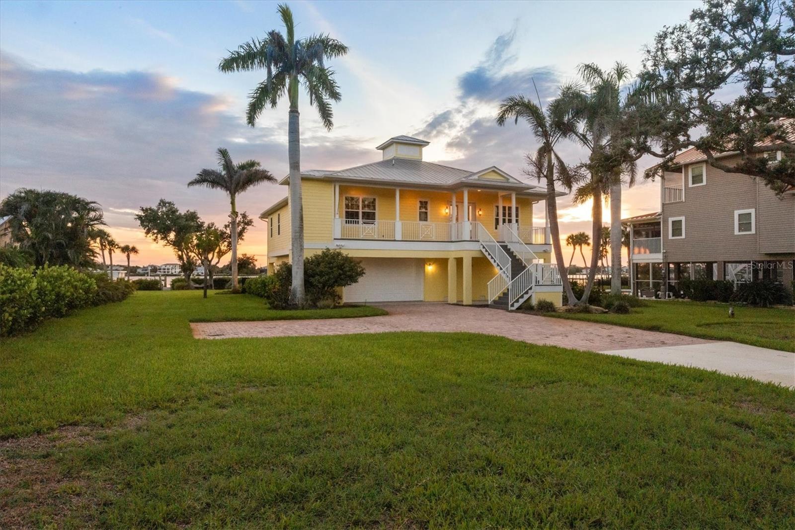 Image 2 of 92 For 1784 Bayshore Drive