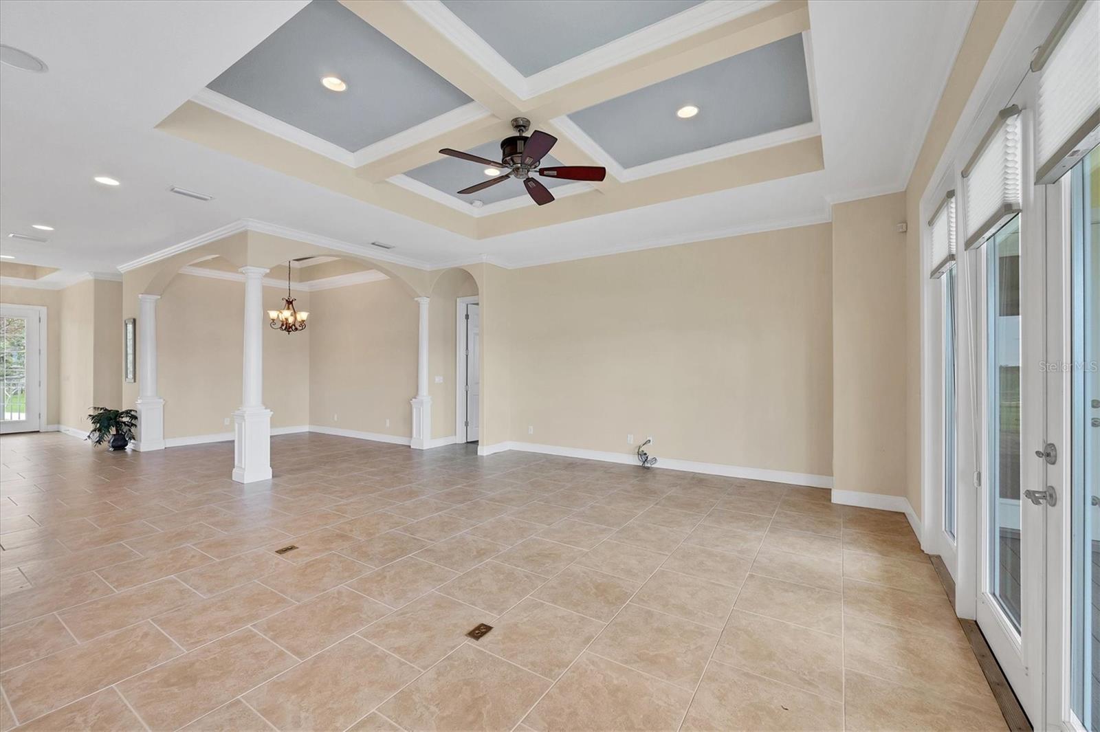 Image 33 of 92 For 1784 Bayshore Drive