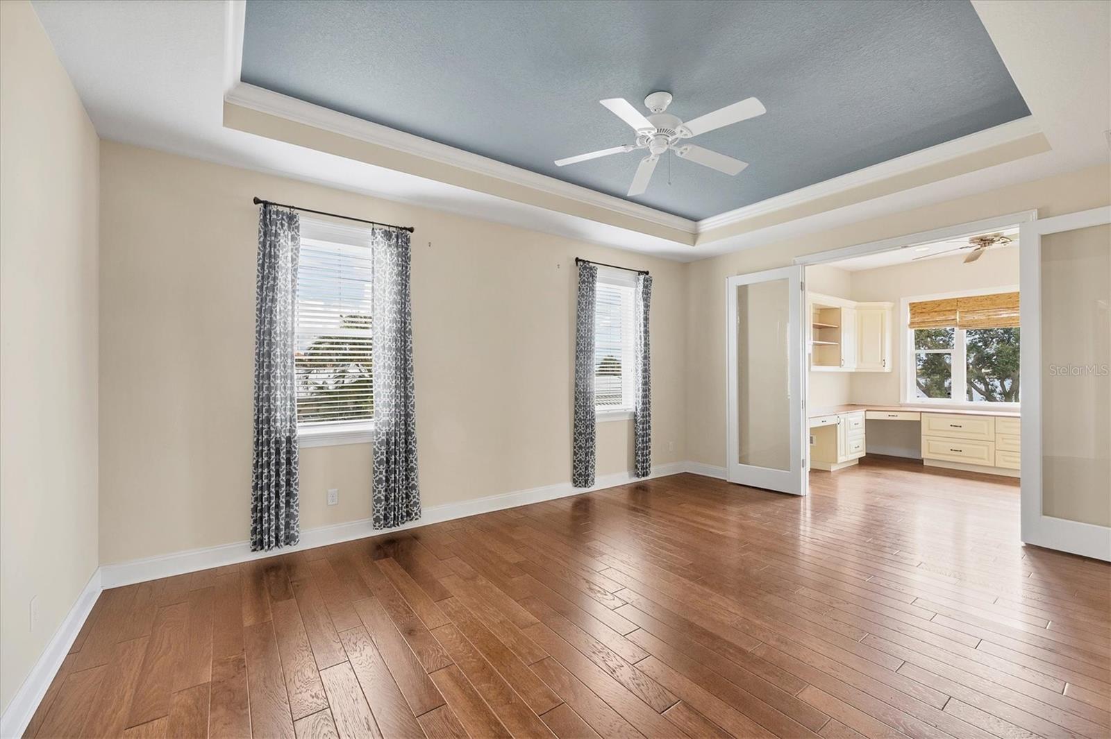 Image 46 of 92 For 1784 Bayshore Drive