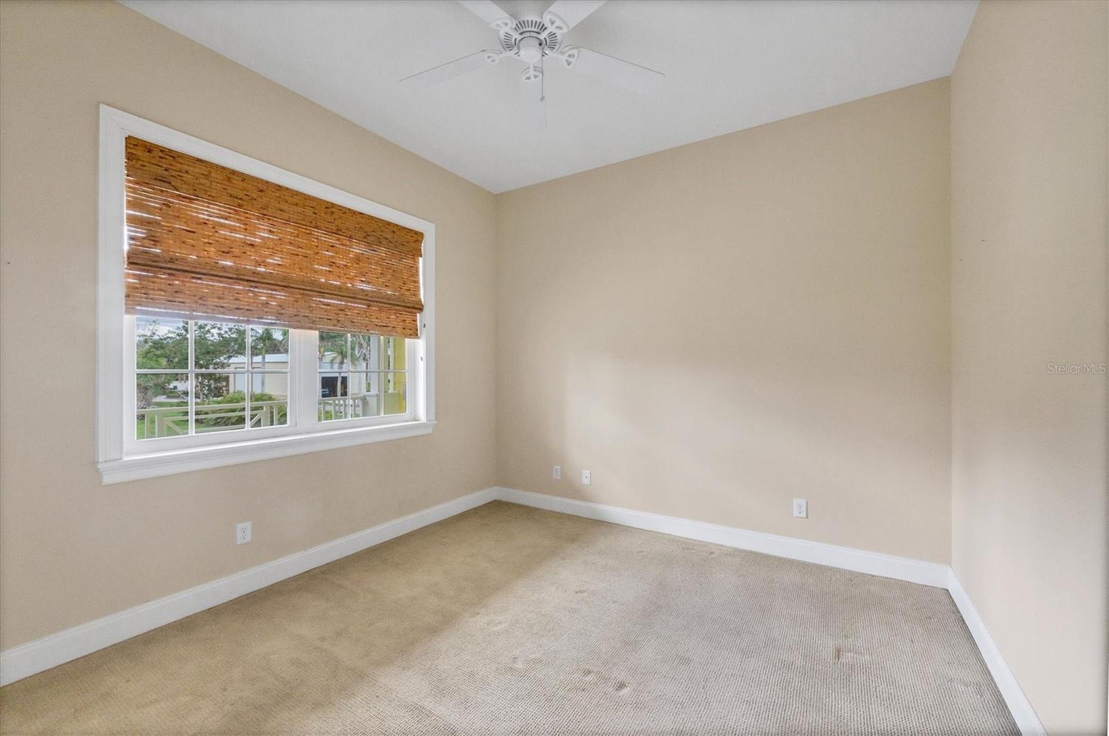 Image 55 of 92 For 1784 Bayshore Drive