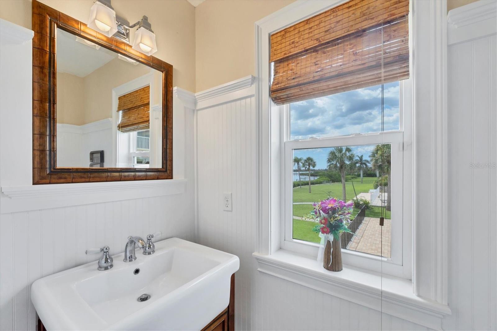 Image 60 of 92 For 1784 Bayshore Drive