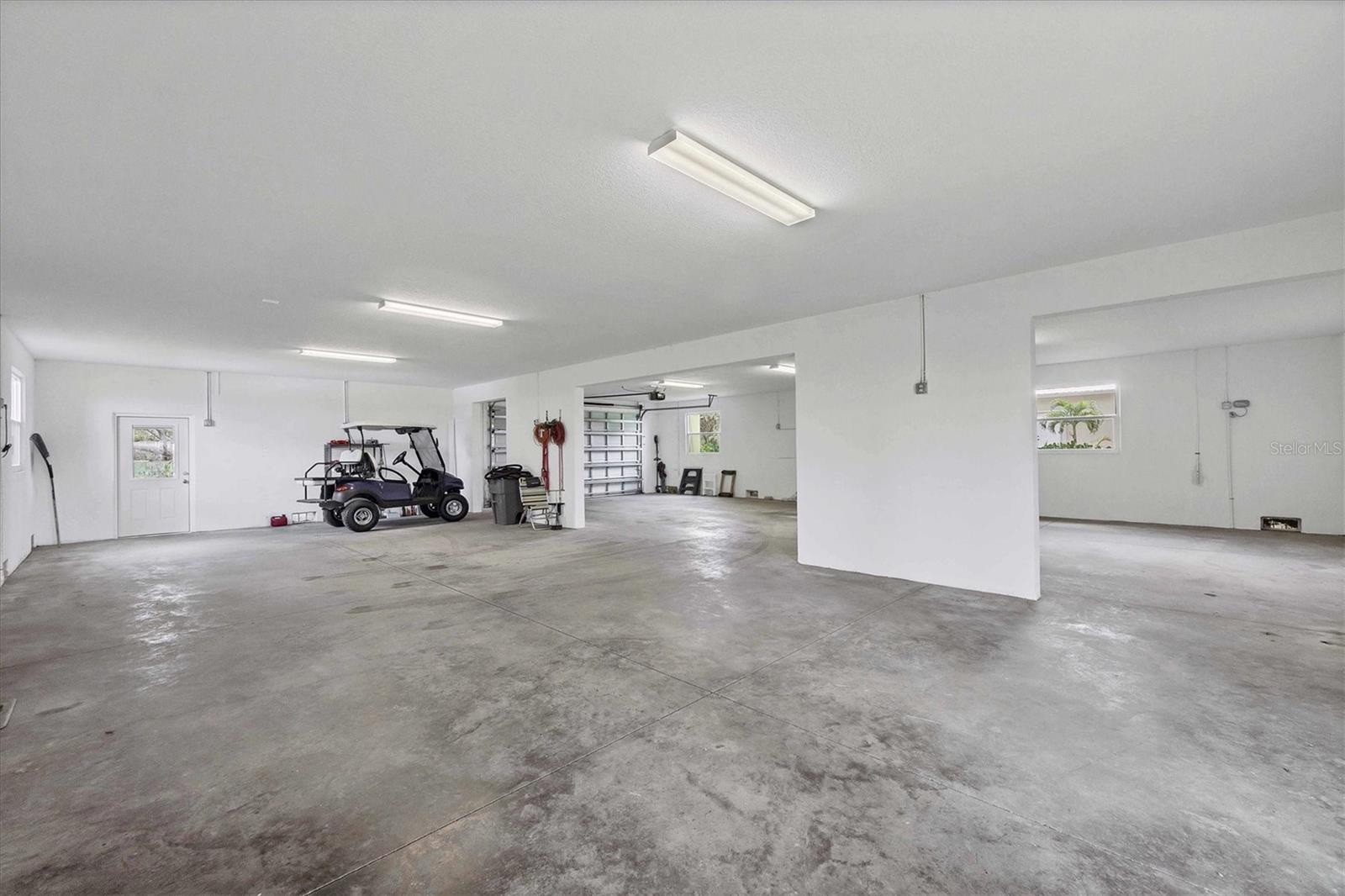 Image 64 of 92 For 1784 Bayshore Drive