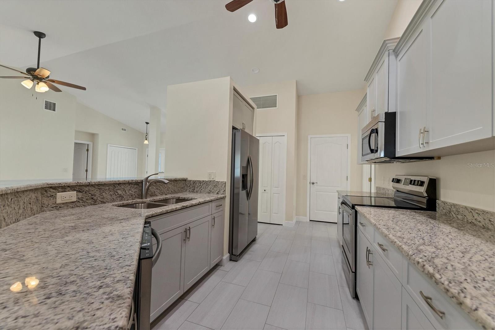 Image 10 of 22 For 5781 Elton Road