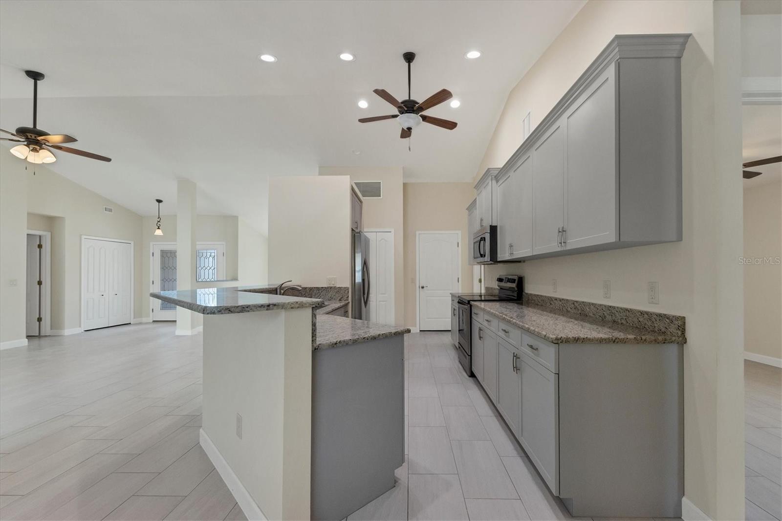 Image 9 of 22 For 5781 Elton Road
