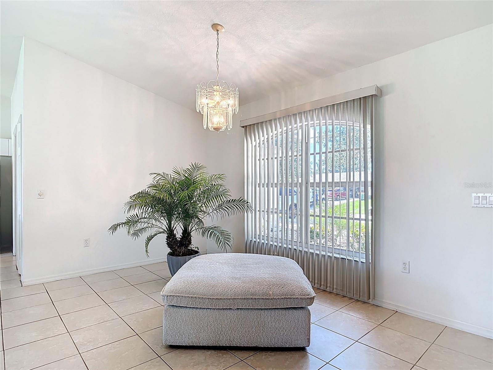 Image 13 of 58 For 104 Mark Twain Lane