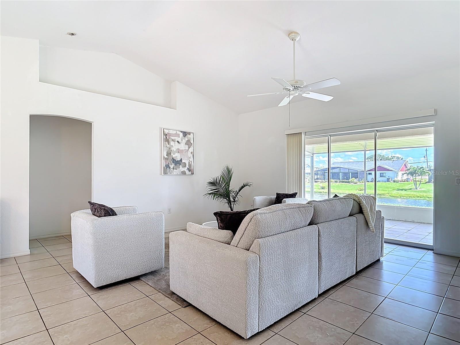 Image 15 of 58 For 104 Mark Twain Lane