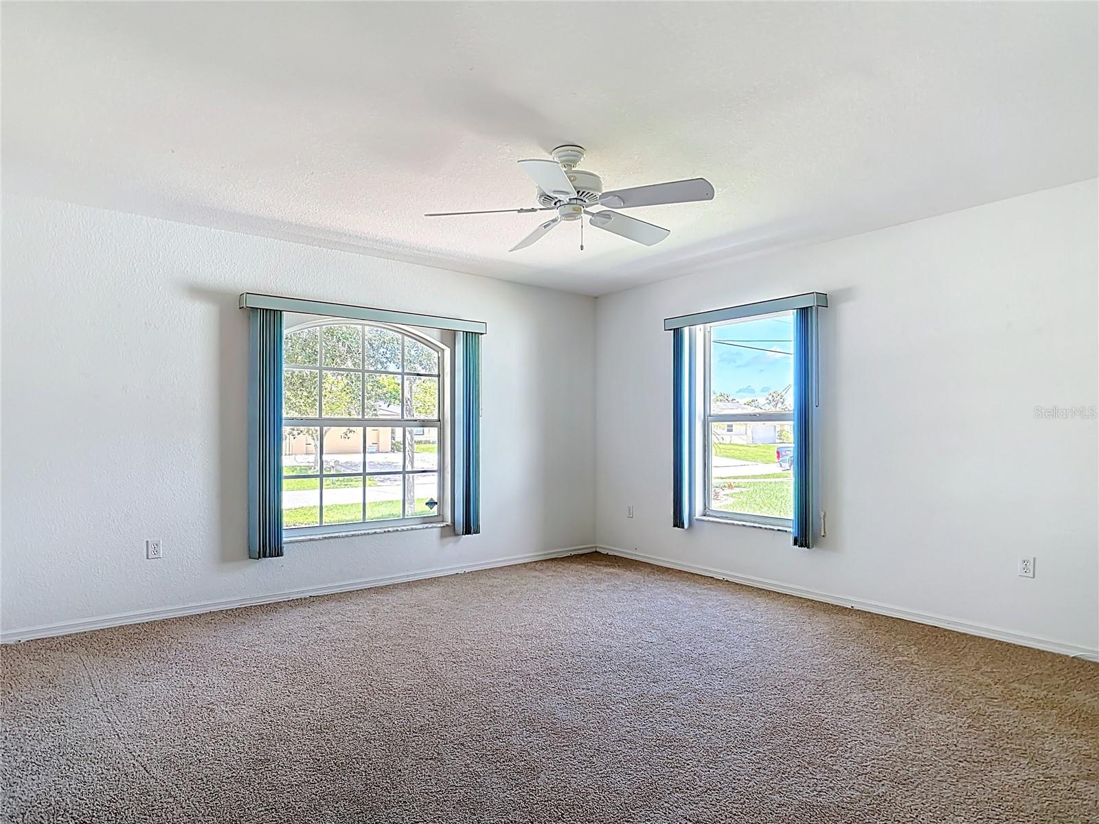 Image 24 of 58 For 104 Mark Twain Lane