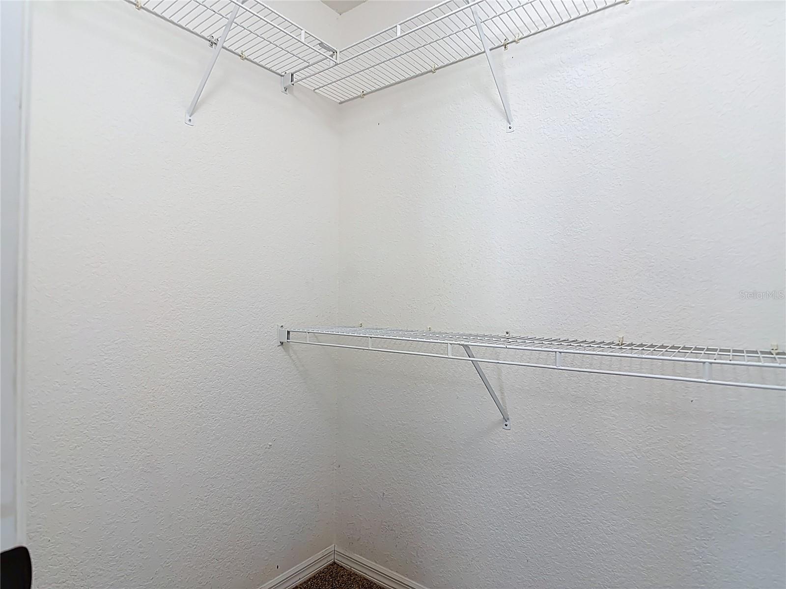 Image 27 of 58 For 104 Mark Twain Lane