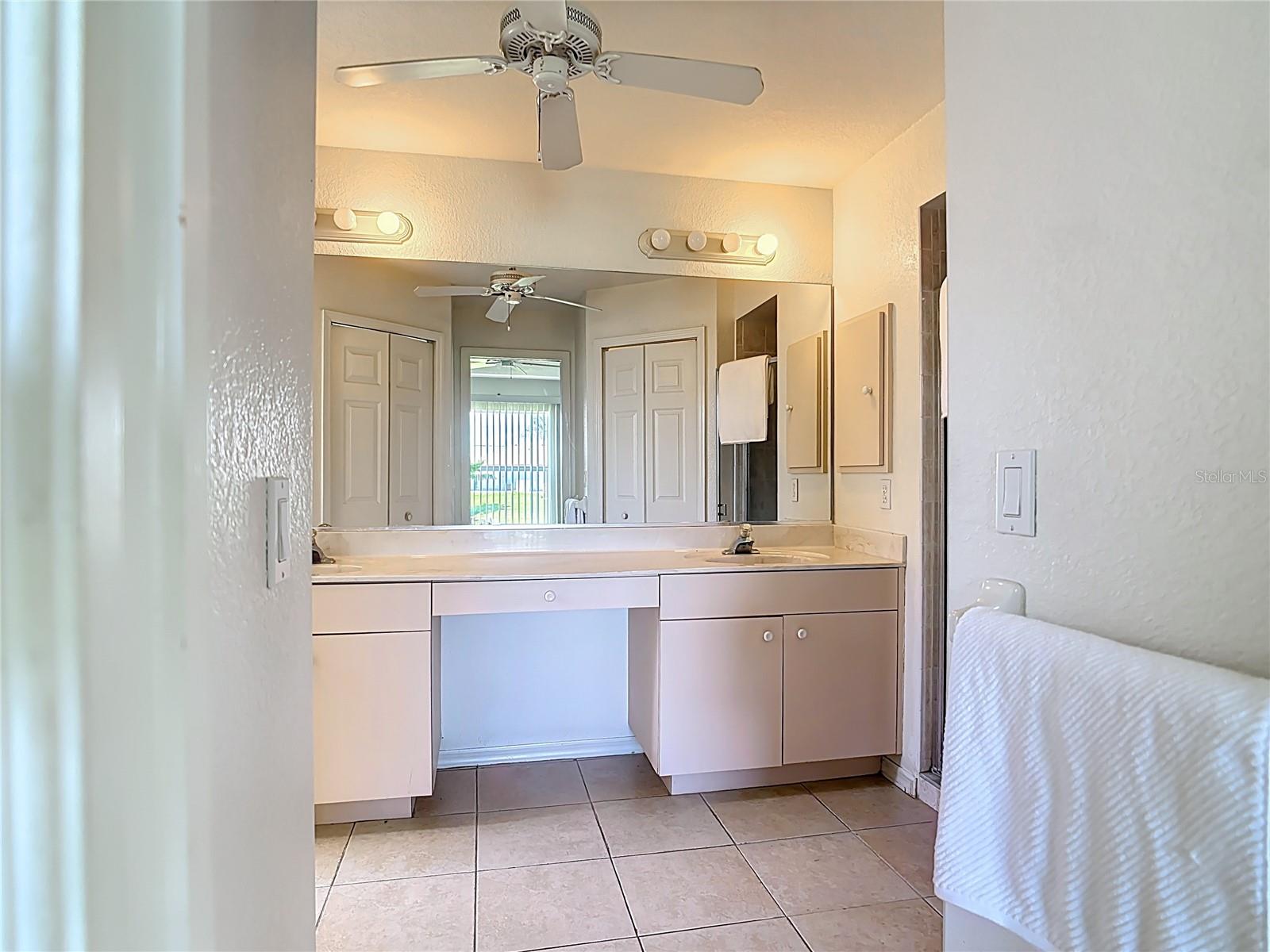 Image 36 of 58 For 104 Mark Twain Lane