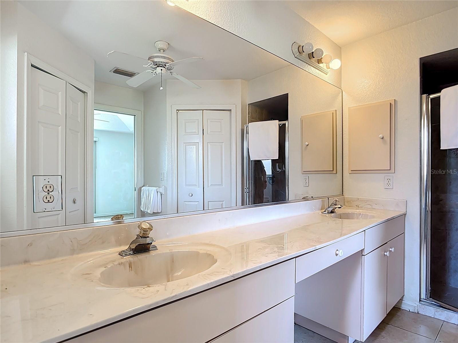 Image 37 of 58 For 104 Mark Twain Lane