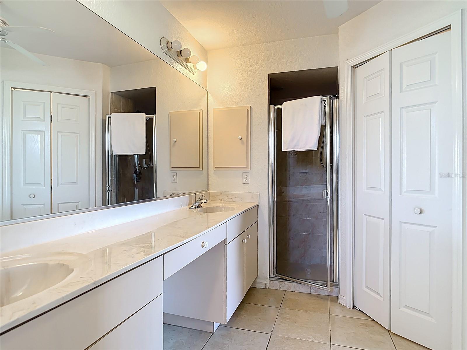 Image 38 of 58 For 104 Mark Twain Lane