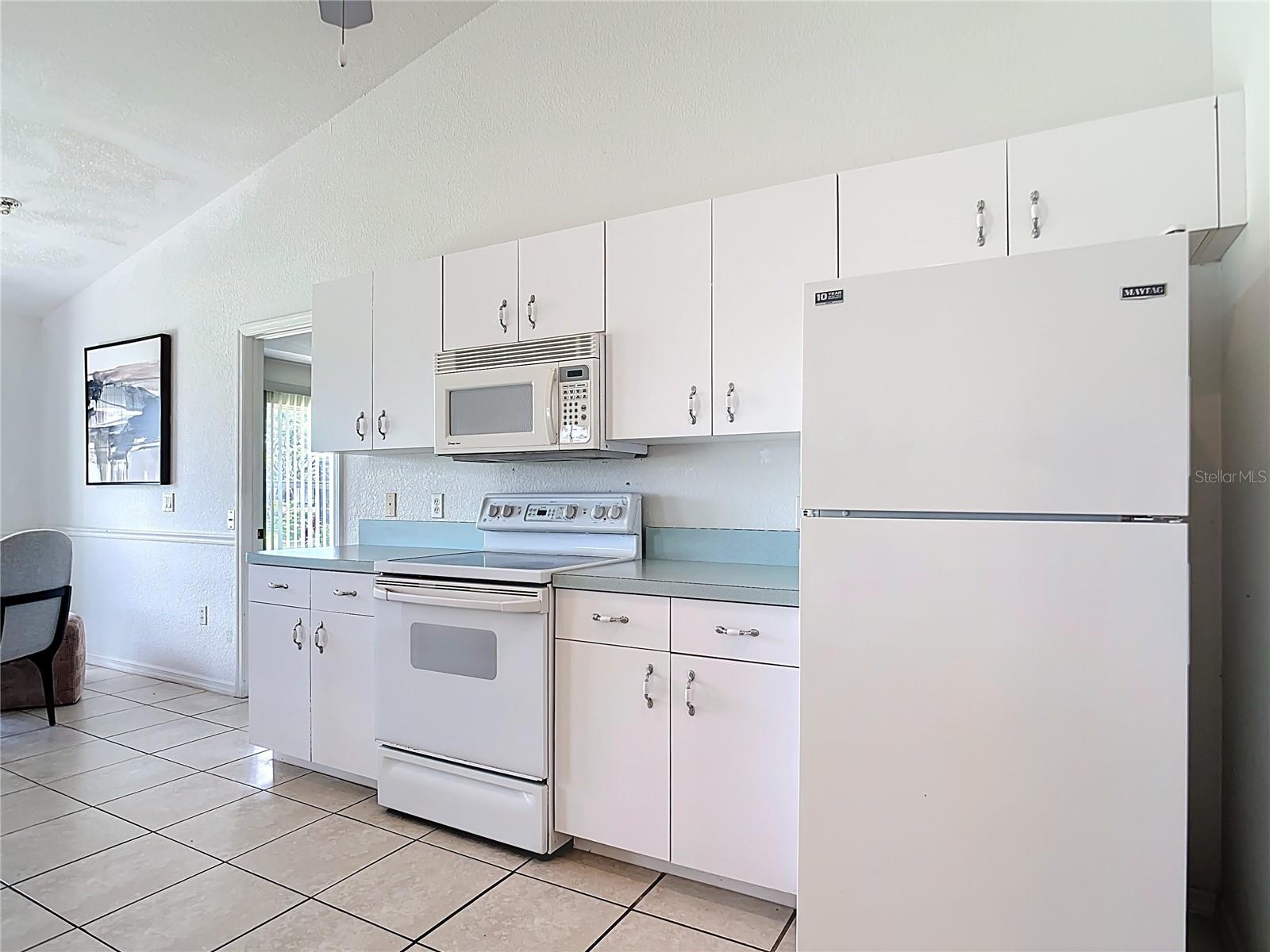 Image 5 of 58 For 104 Mark Twain Lane