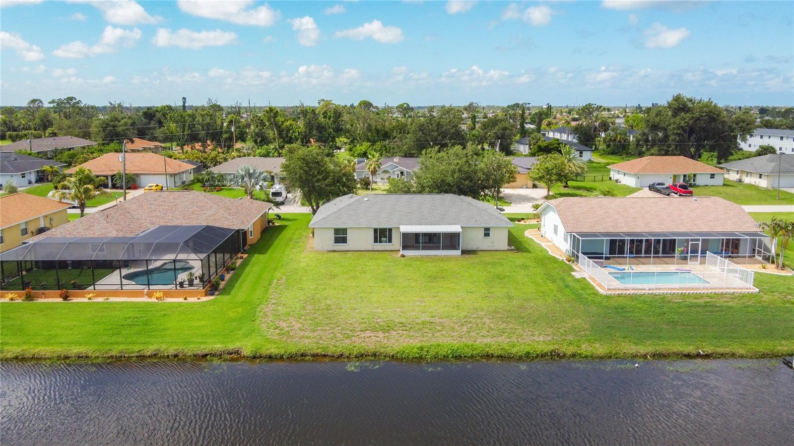 Image 52 of 58 For 104 Mark Twain Lane