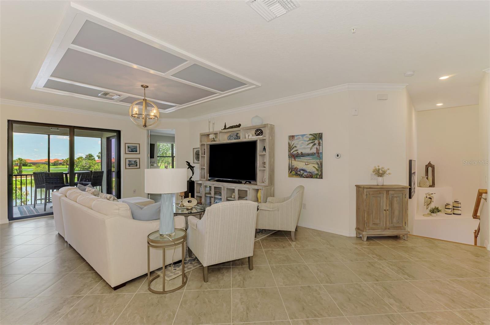 Image 18 of 100 For 10788 Tarflower Drive 201