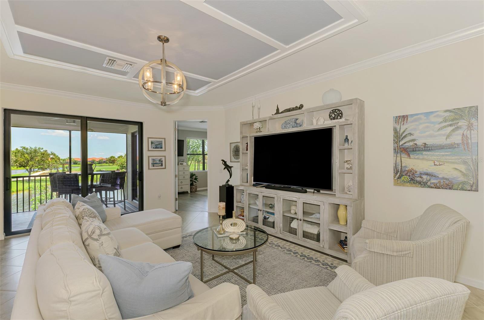 Image 19 of 100 For 10788 Tarflower Drive 201