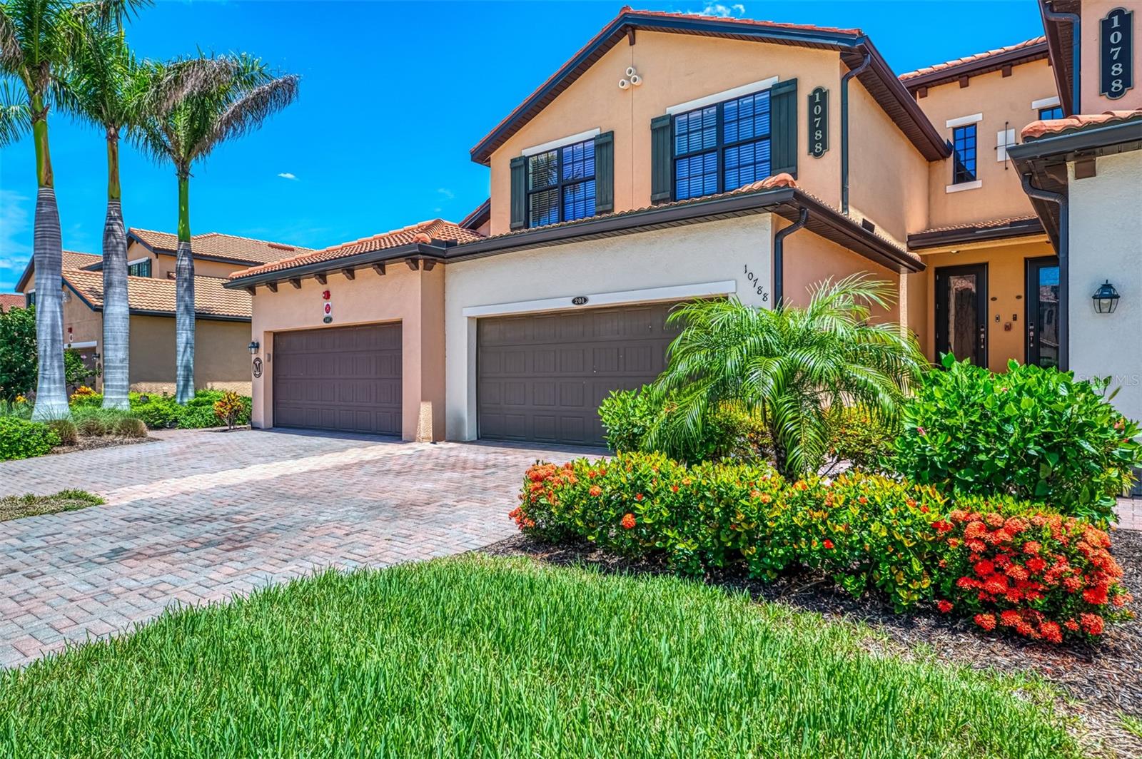 Image 7 of 100 For 10788 Tarflower Drive 201