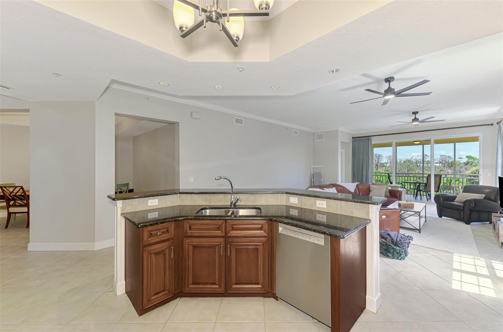 Image 13 of 72 For 8571 Amberjack Circle 204