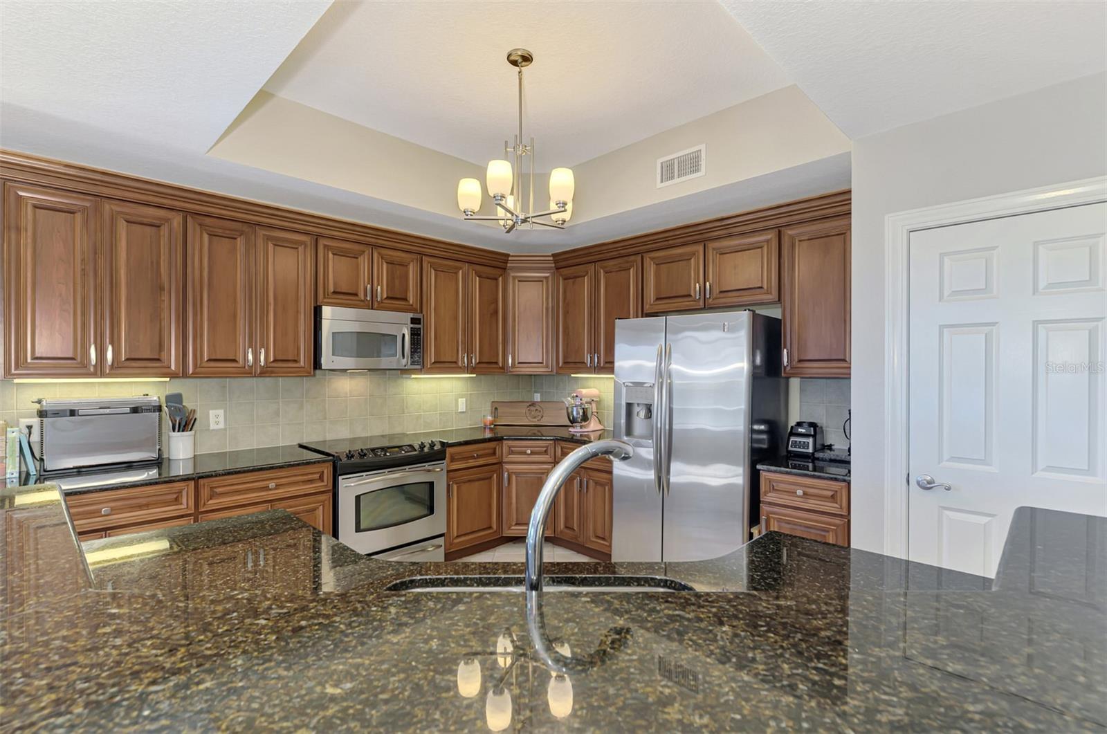 Image 21 of 72 For 8571 Amberjack Circle 204