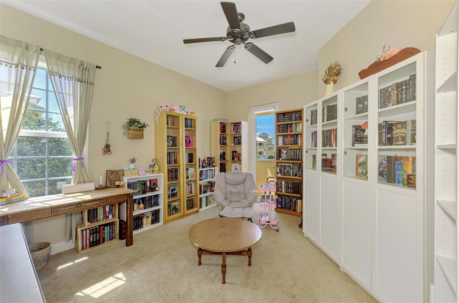 Image 37 of 72 For 8571 Amberjack Circle 204