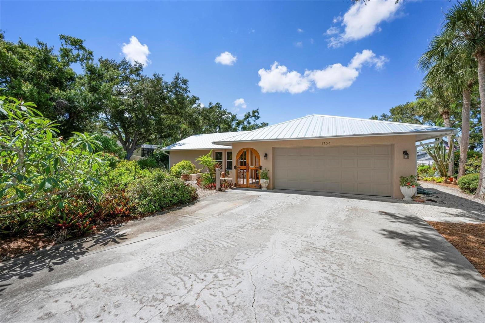 Details for 1733 Belvidere Road, ENGLEWOOD, FL 34223