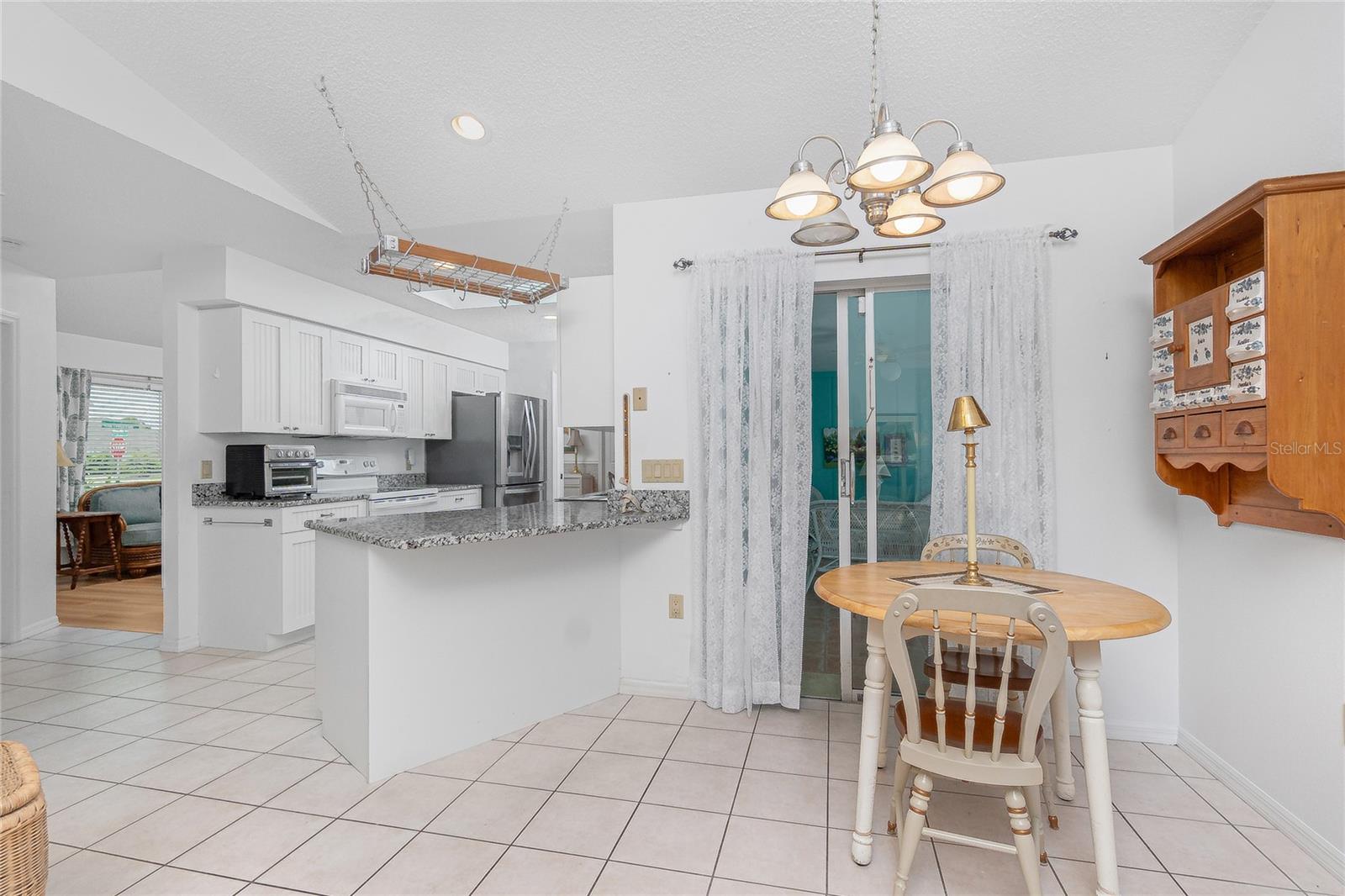 Image 16 of 46 For 9457 Heartwellville Avenue