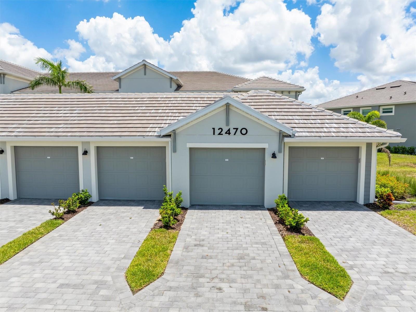 Image 31 of 64 For 12470 Wellen Golf Street 107