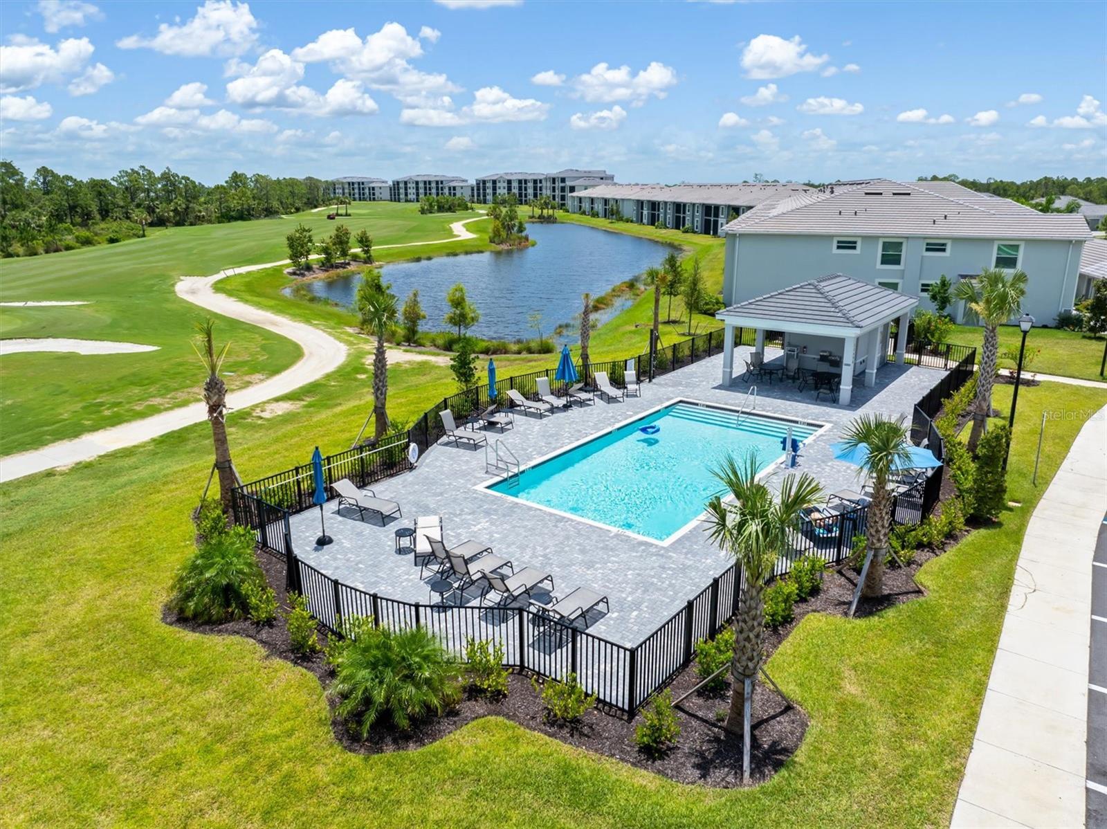 Image 40 of 64 For 12470 Wellen Golf Street 107
