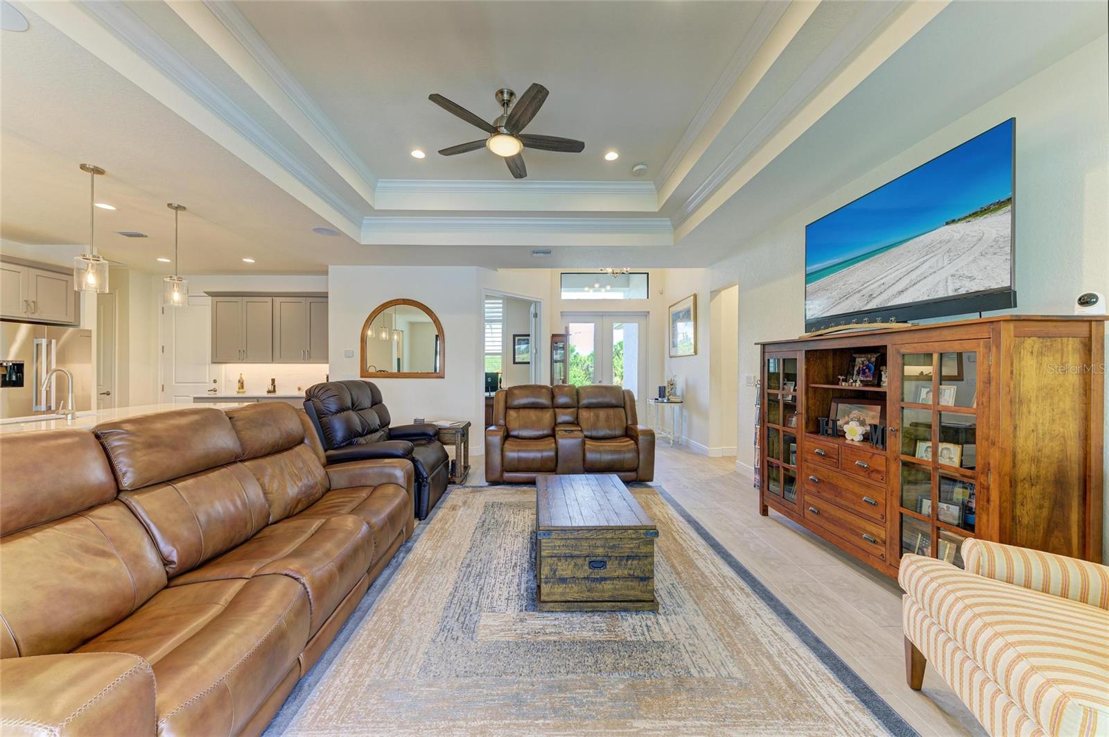 Image 15 of 76 For 15498 Seafoam Circle