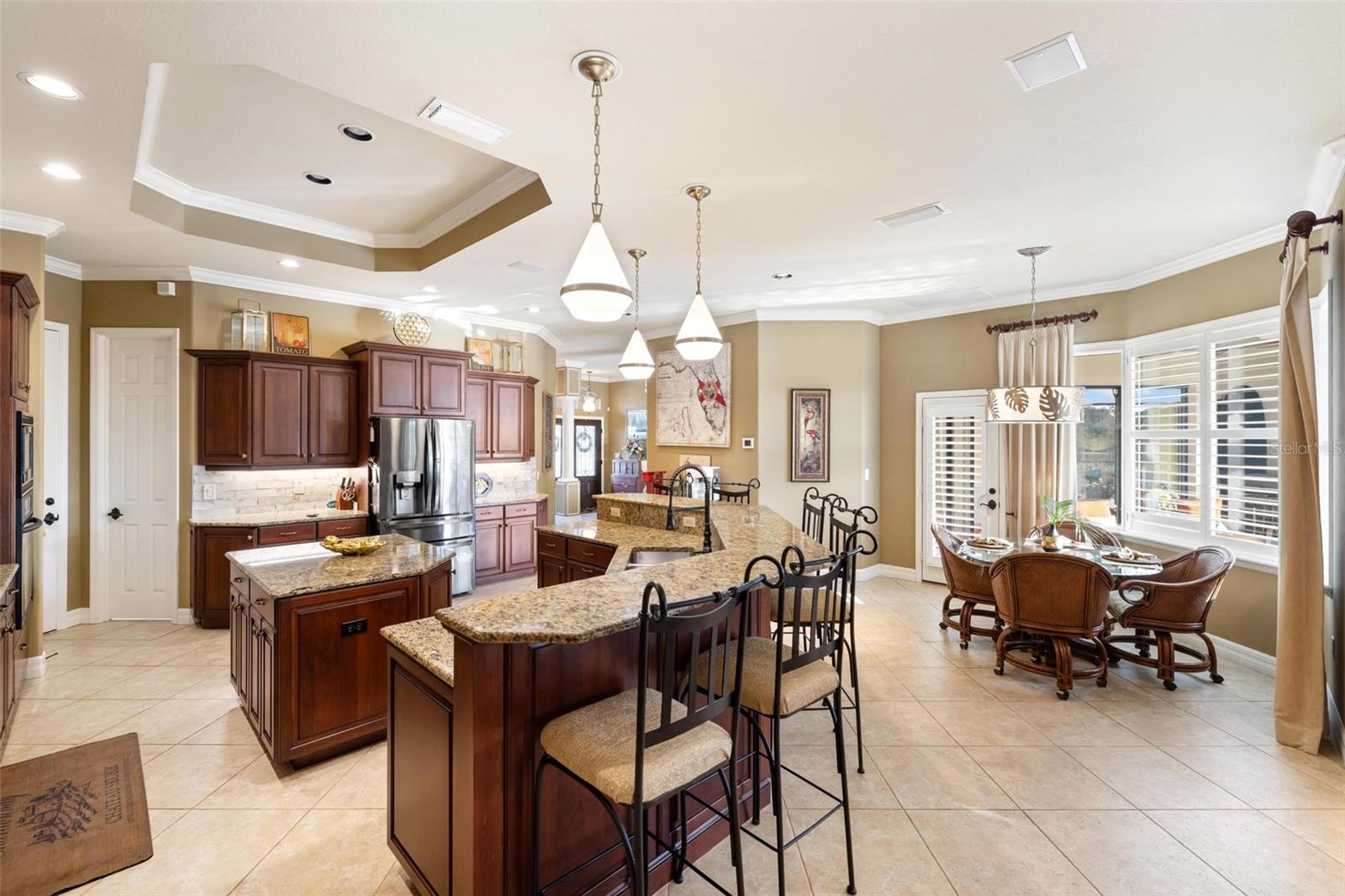 Image 14 of 74 For 1415 Bayshore Drive